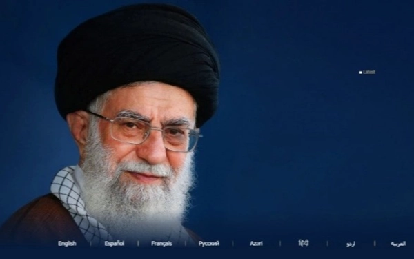 Thumbnail Berita - Habib Rizieq Desak Prabowo Sampaikan Duka Cita Terbuka atas Gugurnya Ali Khamenei