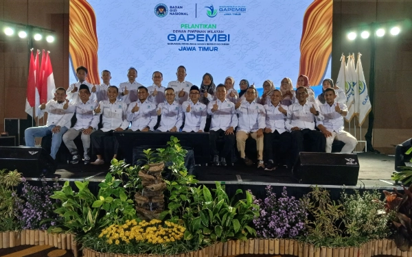 Thumbnail Berita - Bukan Formalitas! Pengurus GAPEMBI Jatim Wajib Punya Dapur MBG dan Terdaftar di KADIN