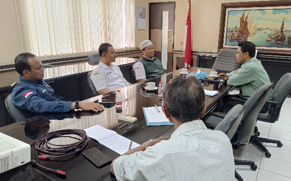 Thumbnail Berita - AGEI dan KADIN Jatim Sepakat Perkuat Kolaborasi,  Guru dan Siswa Siap Dapat Pelatihan, Kunjungan Industri, dan Konten Ekonomi Terkini