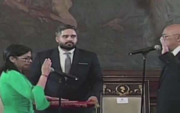 Thumbnail Berita - Wapres Delcy Rodríguez Resmi Dilantik Jadi Presiden Venezuela Sementara