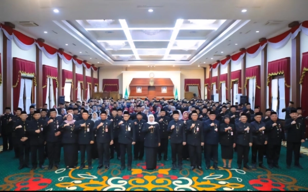 Thumbnail JATIM BISA! Khofifah Instruksikan ASN Adaptif Hadapi Isu Global, Jadi Strategi Jitu Ala Gubernur