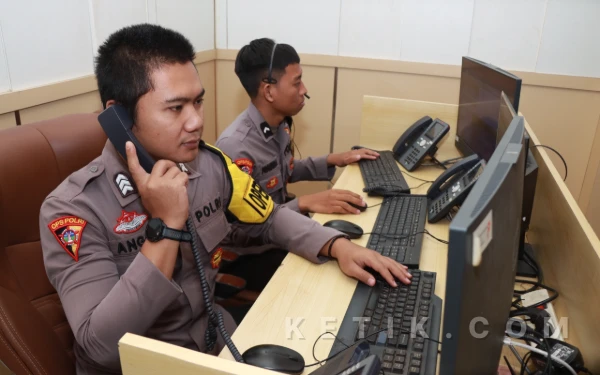 Thumbnail Berita - Tips Libur Lebaran Aman, Manfaatkan Call Center 110 Polri Selama Arus Mudik dan Balik