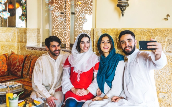 Thumbnail Berita - Rekomendasi Smartphone Flagship dengan Kamera Terbaik untuk Abadikan Momen Lebaran