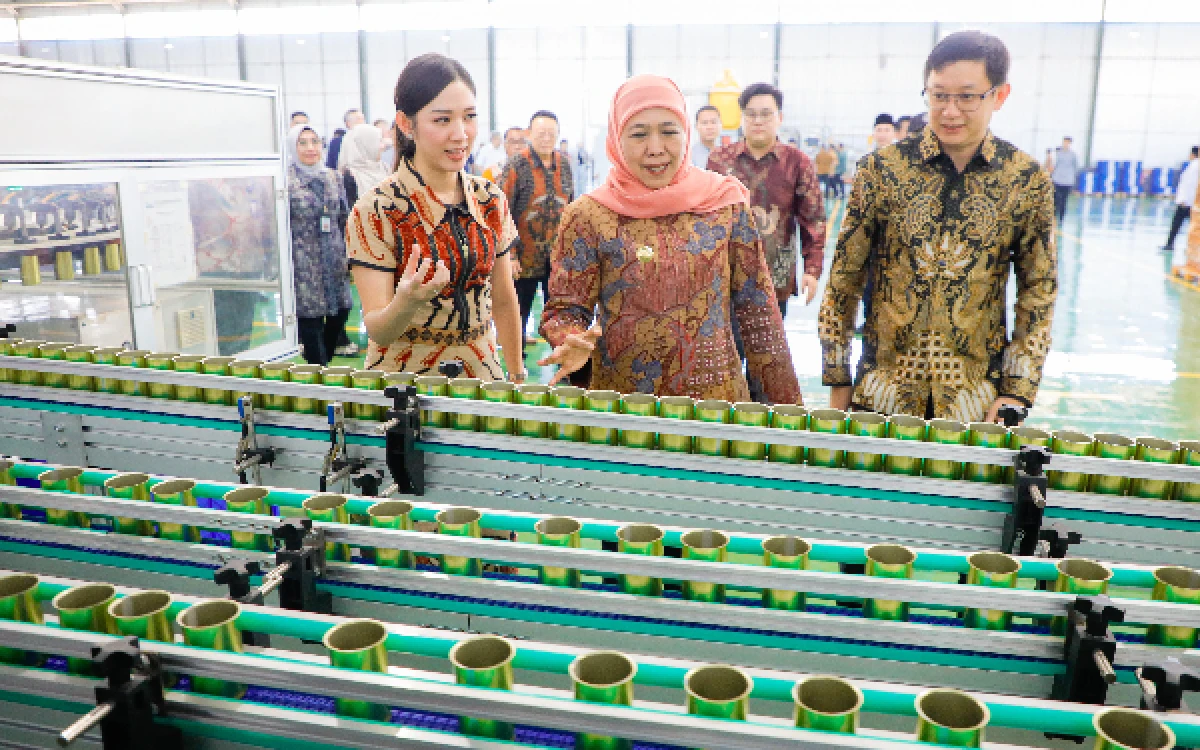 Thumbnail Berita - Gubernur Khofifah Resmikan PT Sunrise Masami Internasional di Banyuwangi, Jadi Penguat Industri Substitusi Impor Berkualitas Global