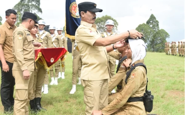 1.211 Praja IPDN Ikuti Kemah Juang dan Pembaretan
