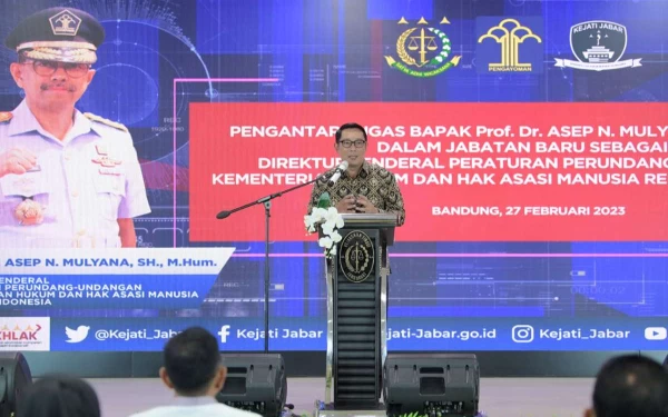 Ridwan Kamil Apresiasi Kinerja Kajati Jabar