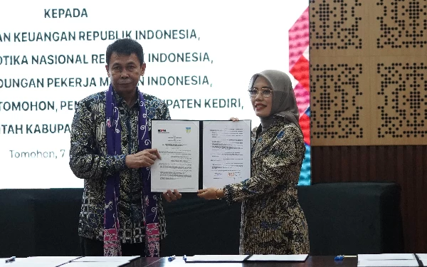 Pemkab Kediri Terima Hibah Dua Bidang Tanah Hasil Rampasan KPK Senilai Rp 3,9 Miliar