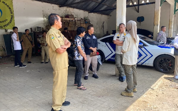 Masyarakat Keluhkan Susahnya Elpiji, Pj Bupati Bondowoso Datangi Agen dan SPBE