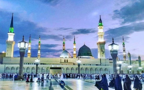 Perbedaan Warna Pintu Masuk Masjid Nabawi, Ini Maknanya