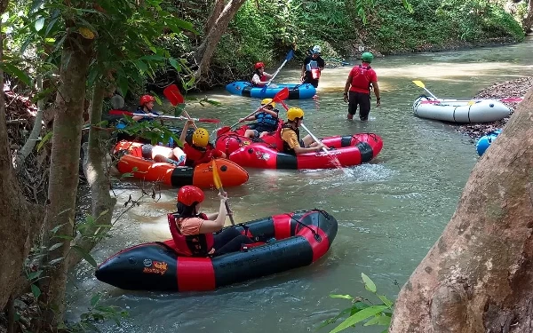 Nikmati Keseruan Tour Pakcrafting Kali Papah di Kulonprogo