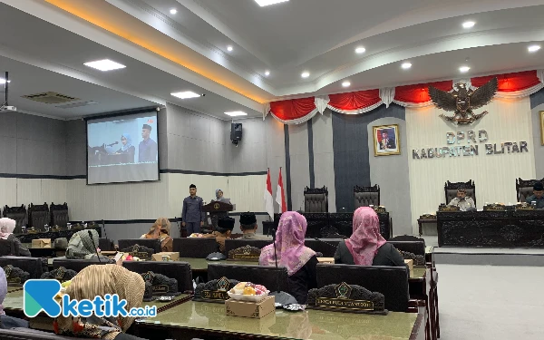 Thumbnail Berita - DPRD Kabupaten Blitar Gelar Rapat Paripurna Agenda Jawaban Bupati Blitar Terhadap PU Fraksi Atas Ranperda P-APBD 2024