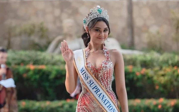 Thumbnail Say hello dari Miss Supranational 2024, Harashta Haifa Zahra (Foto: Haifa for Ketik.co.id)