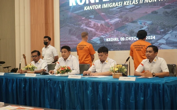 Langgar Keimigrasian Izin Tinggal, Dua WNA Ditindak Kantor Imigrasi Kediri