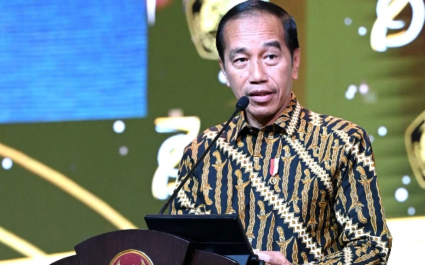Jokowi Apresiasi Kementerian ESDM Soal Pembangunan 108 Smelter