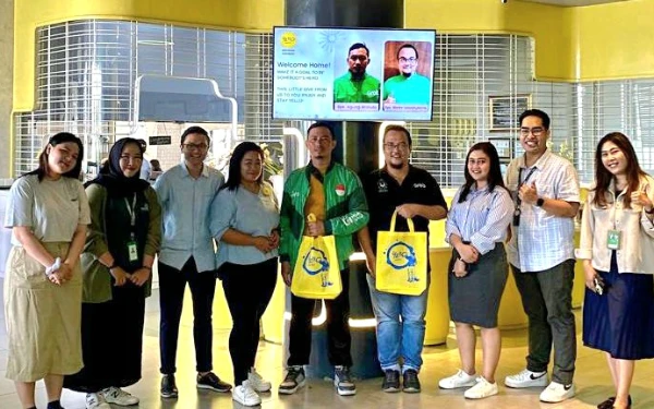 Rayakan Hari Pahlawan, Yello Hotel Surabaya Bagi-Bagi Voucher Menginap Gratis untuk Ojol