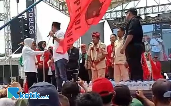 Thumbnail Alasan Kader Hingga Pendiri Partai Gerindra Jombang Dukung Mundjidah-Sumrambah