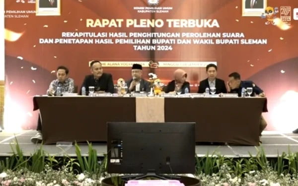 Thumbnail Hasil Rekapitulasi Suara Pilkada Sleman: Sah! Paslon Nomor Urut 02 Harda-Danang Menang