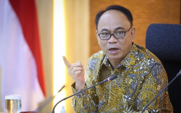 Thumbnail Berita - Diperiksa Bareskrim Soal Beking Judol, Budi Arie Sebut Penyidik Ramah
