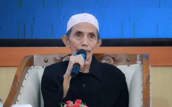 Mustasyar PWNU Jatim KH Zuhri Zaini Ajak Tingkatkan Iman dengan Tafakur dan Amal Saleh