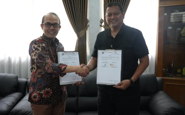 Thumbnail Berita - Dukung Koperasi Kareb, Bank UMKM Jatim Perkuat Ekonomi Mikro Jatim