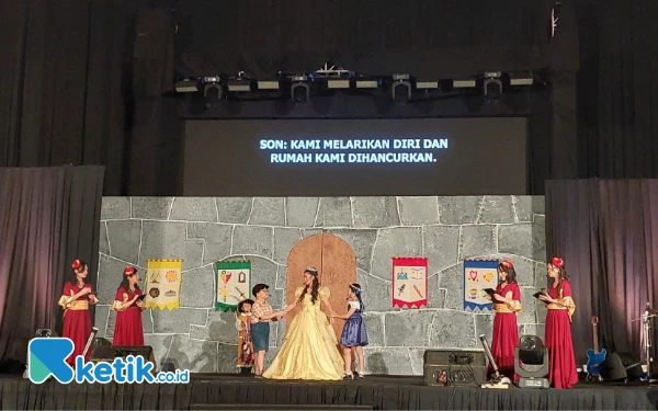 Thumbnail El Milagro: Drama Musikal Kolaborasi Siswa untuk Misi Kemanusiaan
