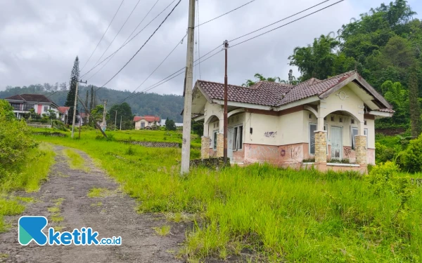 Menyusuri Vila-Vila Usang di Kota Batu, Siapakah Pemiliknya?