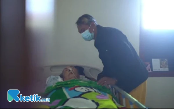 Thumbnail Berita - Duka Mendalam: Endang Widowati, Ibu Bupati Pacitan Wafat 7 Februari 2025