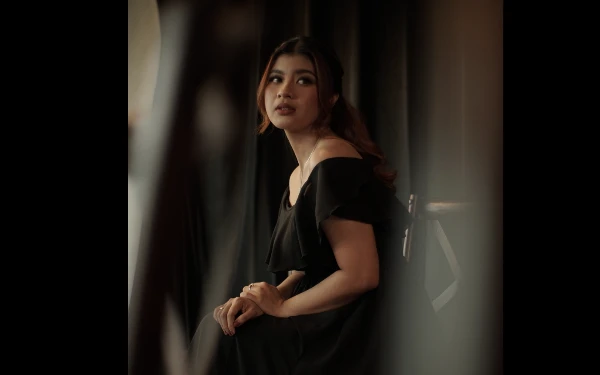 Thumbnail Nabila Maharani Rilis Single Terbaru di Hari Ulang Tahun, Siap-Siap Auto Galau!