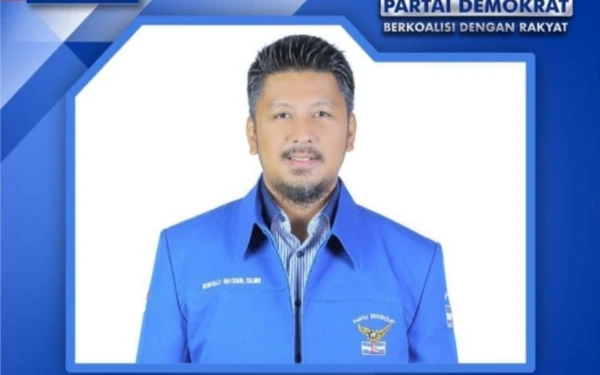 Thumbnail Berita - Sepak Terjang Bendum Demokrat Renville Antonio yang Meninggal Akibat Kecelakaan di Situbondo