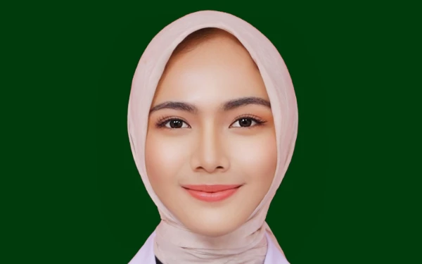 Thumbnail Talitha Fatimah Rahma (23), adalah seorang dokter gigi muda yang berasal dari Mojokerto, Jawa Timur. (Foto: Talitha for Ketik.co.id)