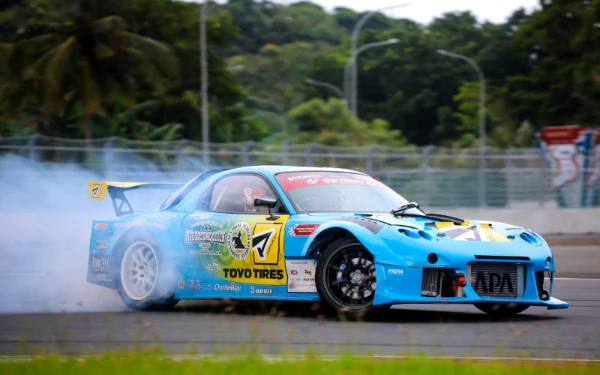Thumbnail Salah satu mobil yang dijajal adalah kendaraan yang diimport langsung dari Jepang. Kendaraan ini dibeli oleh Niti Racing langsung saat melakukan kegiatan track-day di salah satu sirkuit di Jepang.  (Foto: MGPA)