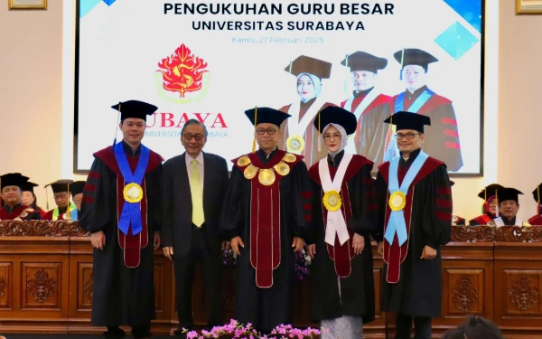 Thumbnail Berita - Ubaya Kukuhkan 3 Guru Besar Baru, Dorong Inovasi dan Mutu Pendidikan