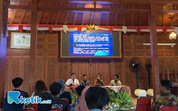 Potensi Kewenangan Berlebih Jaksa, Elemen Mahasiswa Solo Raya Gelar Diskusi Revisi KUHAP