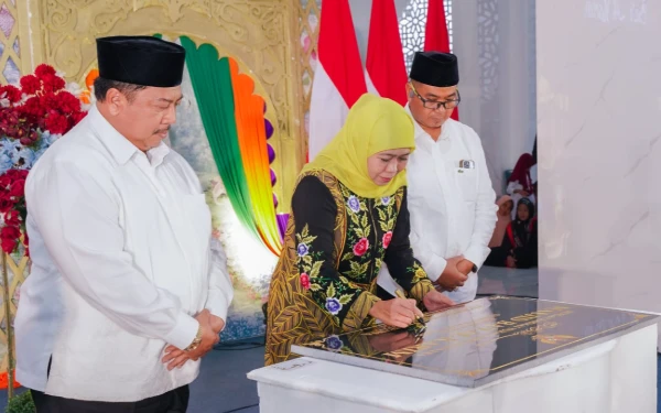 Resmikan Masjid Ba'i Al Karim Jombang, Ini Pesan Gubernur Khofifah