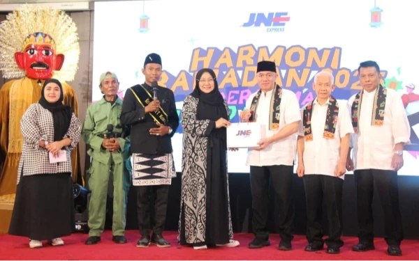 Momen Ramadhan, JNE Berikan Promo Ongkir Kendaraan bagi Masyarakat