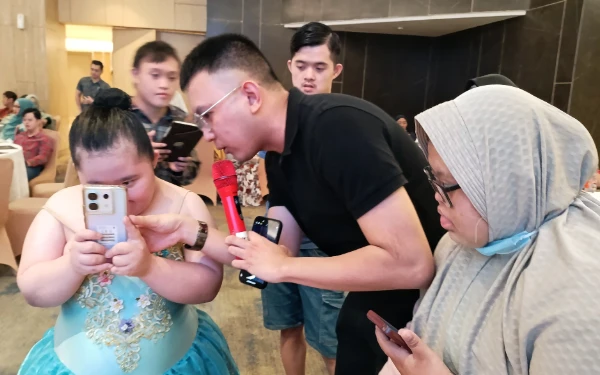 Dukung Inklusi, Java Paragon Latih Anak Down Syndrome Jadi Kreator Digital