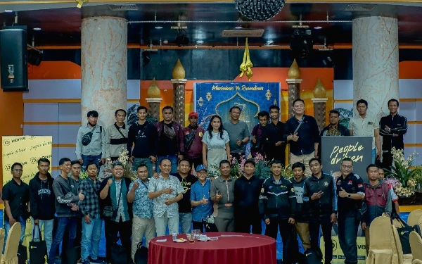 Thumbnail Berita - InDrive Salurkan Paket Sembako dan Bantuan untuk Komunitas Pengemudi di Surabaya
