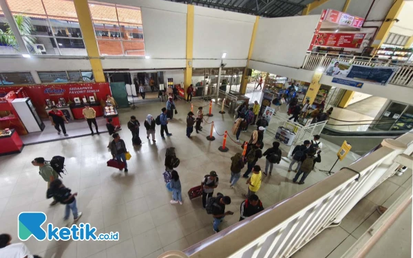 Thumbnail Berita - Sambut Lebaran, Terminal Purabaya Siapkan Posko Kesehatan Buat Pemudik