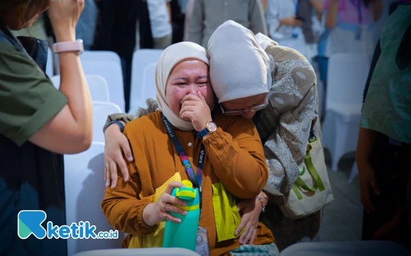 Thumbnail Berita - Berkah Ramadan, Puluhan Karyawan Eiger Berangkat Umrah Hingga Kejutan Hadiah Rumah