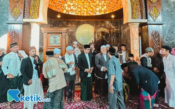 Thumbnail Berita - Idulfitri, Wali Kota Batu Ajak Masyarakat Tingkatkan Persatuan dan Gotong Royong