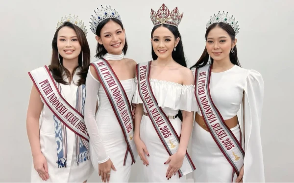 Thumbnail Berita - [FOTO] Keseruan Foto Bersama Puteri Indonesia Sulawesi Selatan 2025
