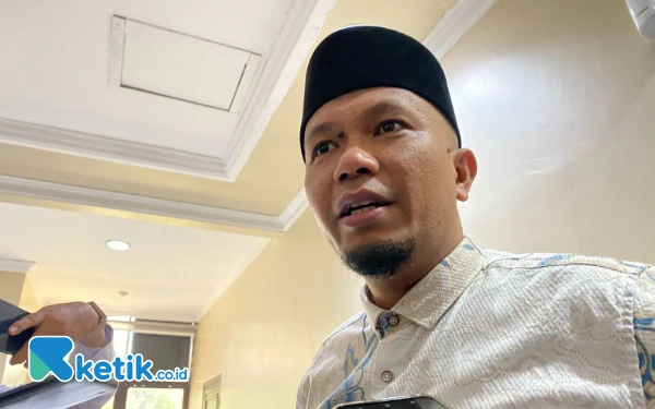 Thumbnail Berita - Viral Es Krim Beralkohol, DPRD Sebut Pemkot Surabaya Tidak Jeli
