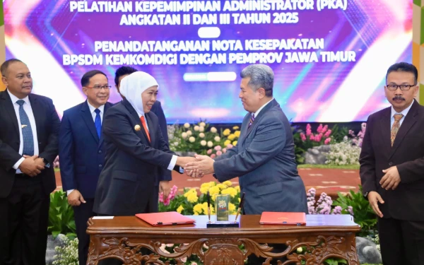 Thumbnail Berita - PKA 2025, Gubernur Jatim Ingatkan Lebih Adaptif, Inovatif, Solutif dan Visioner