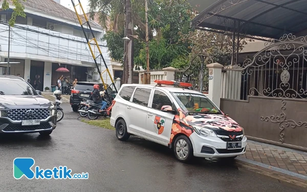 Thumbnail Berita - 2 Rumahnya Digeledah oleh KPK, La Nyalla: Saya Bukan Penerima Hibah Pokmas