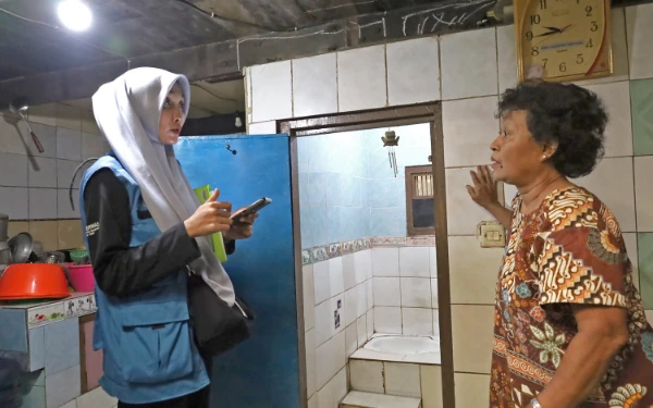 Thumbnail Berita - Kecamatan Simokerto Surabaya Didatangi Tim Verifikasi 5 Pilar STBM