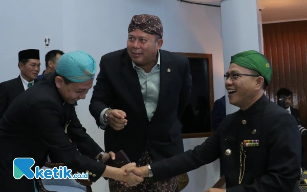 Thumbnail Berita - Soal Pengembalian Kewenangan Pengelolaan SLTA Ke Kabupaten Bandung, Ini Respon Pemprov Jabar dan DPR RI