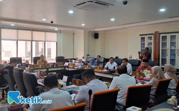 Selesai Bayar Denda Rp 300 Ribu, Stan Es Krim Alkohol di Surabaya Diperbolehkan Buka