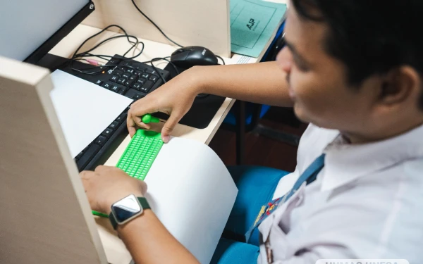 Thumbnail Berita - UTBK di Unesa Buktikan Komitmen Pendidikan Inklusif Bagi Penyandang Disabilitas