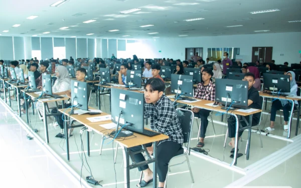 Thumbnail Berita - Cegah Kecurangan, Unesa Terapkan Skrining Ketat di UTBK 2025