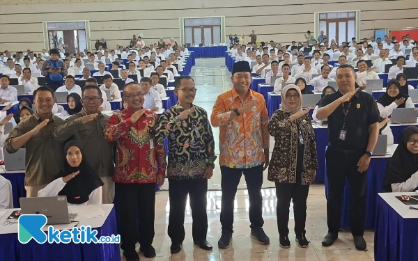 Bupati Situbondo Beri Dukungan kepada 2.419 Tenaga Honorer yang Jalani Tes PPPK